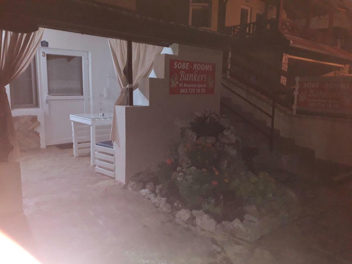 Bankers Guest House Veliko Gradište Oda fotoğraf
